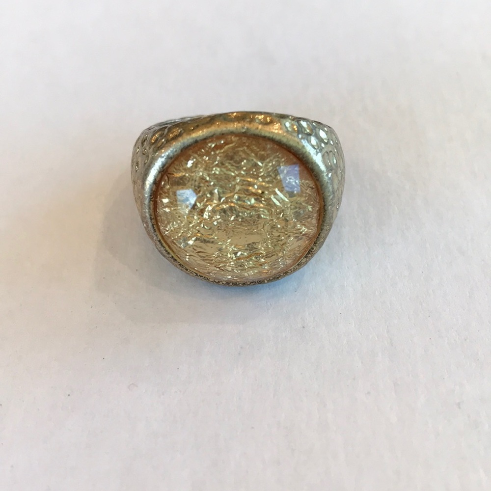 Costume ring